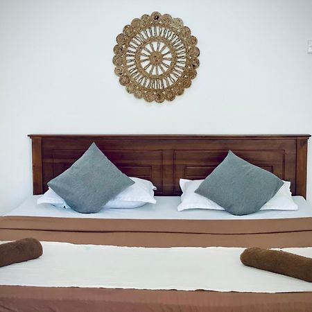 Bananas Mirissa Hotel Ngoại thất bức ảnh