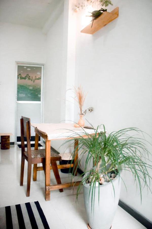 Bananas Mirissa Hotel Ngoại thất bức ảnh