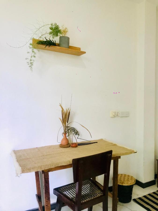 Bananas Mirissa Hotel Ngoại thất bức ảnh